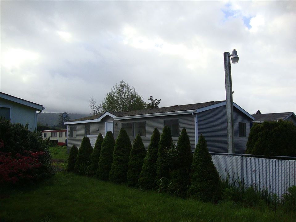 1st image of 205 Benson St