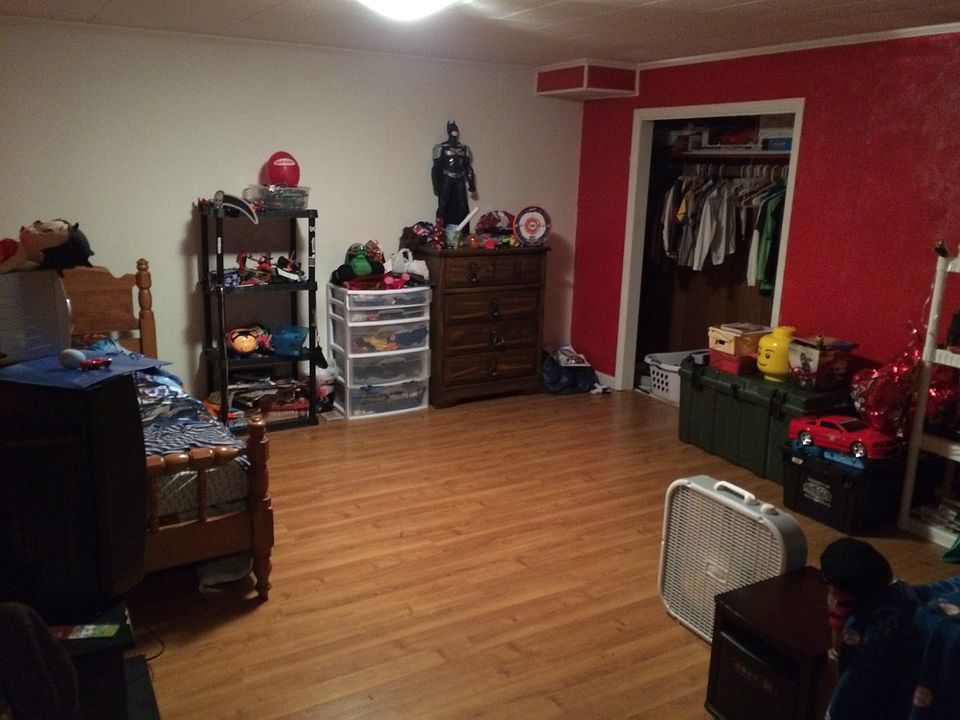Huge basement bedroom