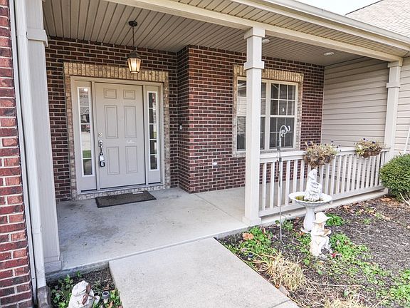 2nd image of 1641 Sandstone Ct W