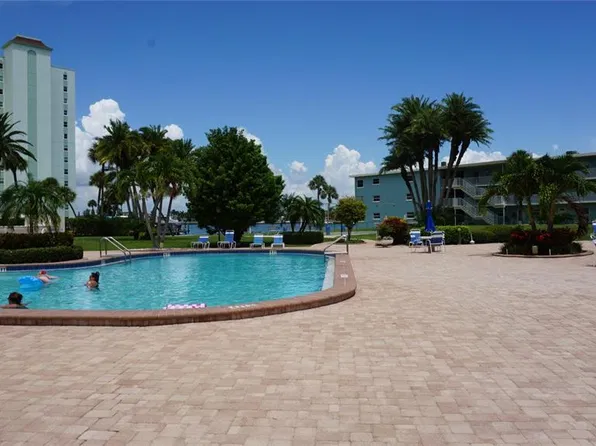 300 64th Ave, Saint Pete Beach, FL