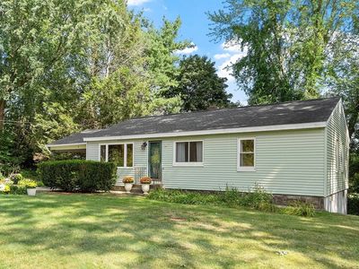 6 Argentine St, Leominster, MA, 01453