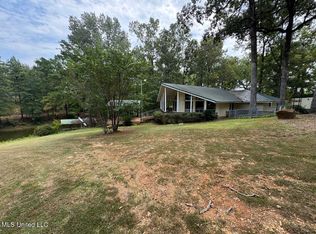 136 Abe Dr, Many, LA 71449