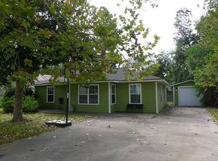 126 1st St, Brazoria, TX 77422