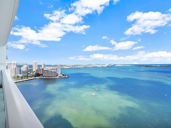4th image of 1331 Brickell Bay Dr APT 3607
