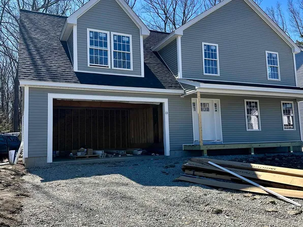 13 Saddleback Drive, Nashua, NH 03060