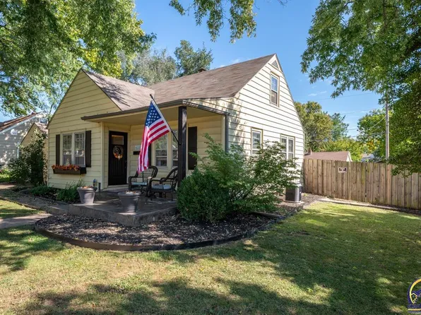 618 SW Randolph Ave, Topeka, KS 66606