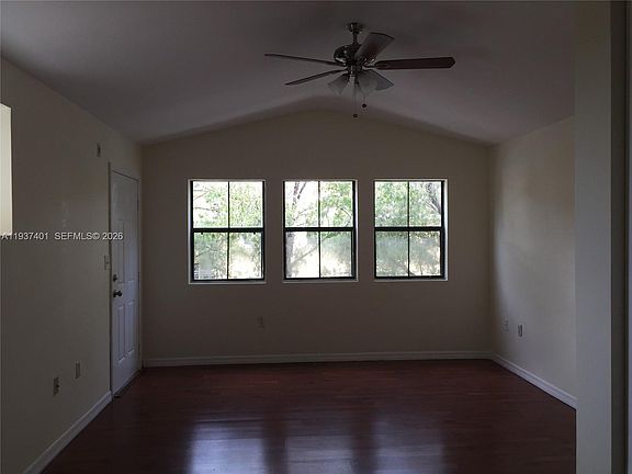 5th image of 10441 SW 156th Ct APT 421
