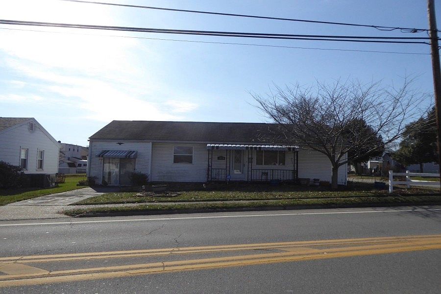 1st image of 1808 36th St