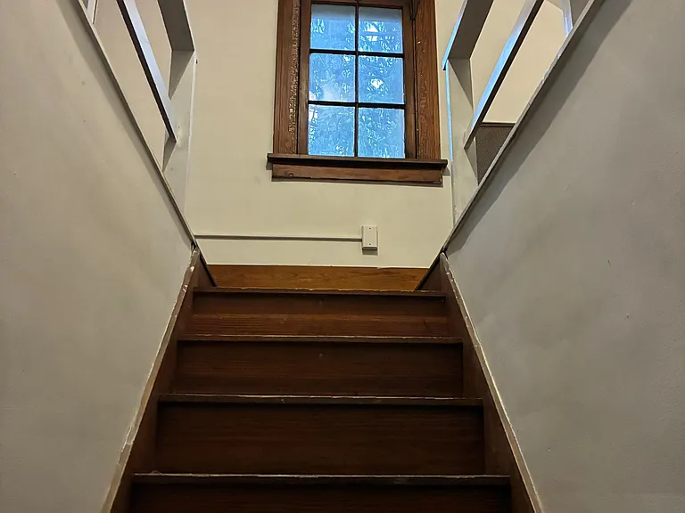 72 Harriman Ave #2 — Photo 20