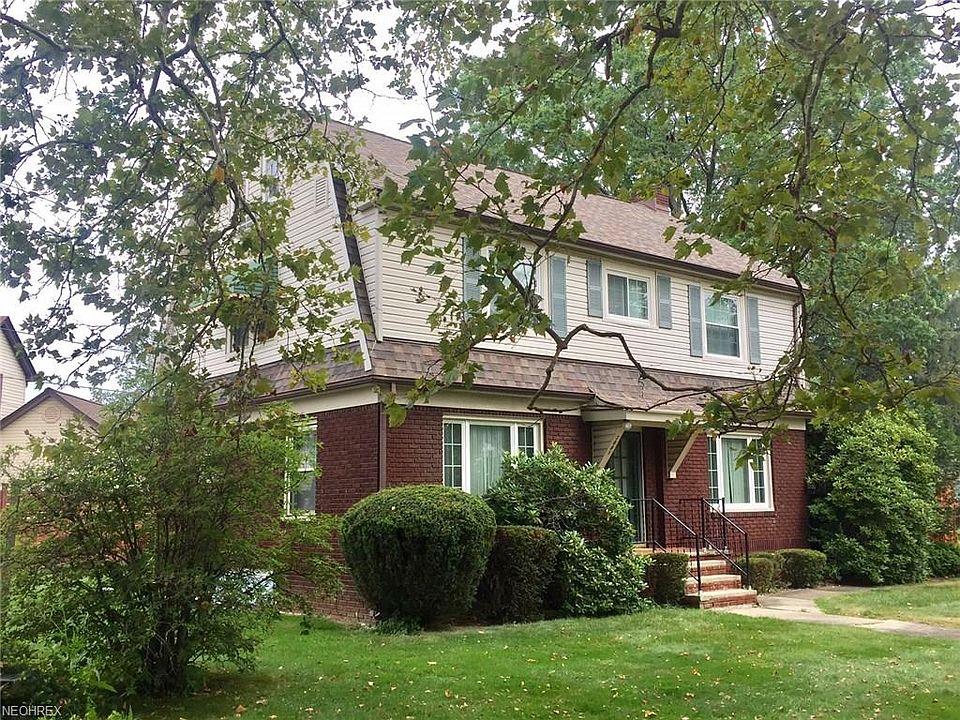 1st image of 2881 Crescent Dr NE
