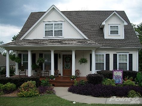 Cottage Stone Front 007