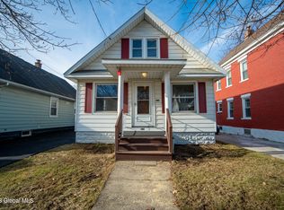 2025 Lenox Rd, Schenectady, NY 12308