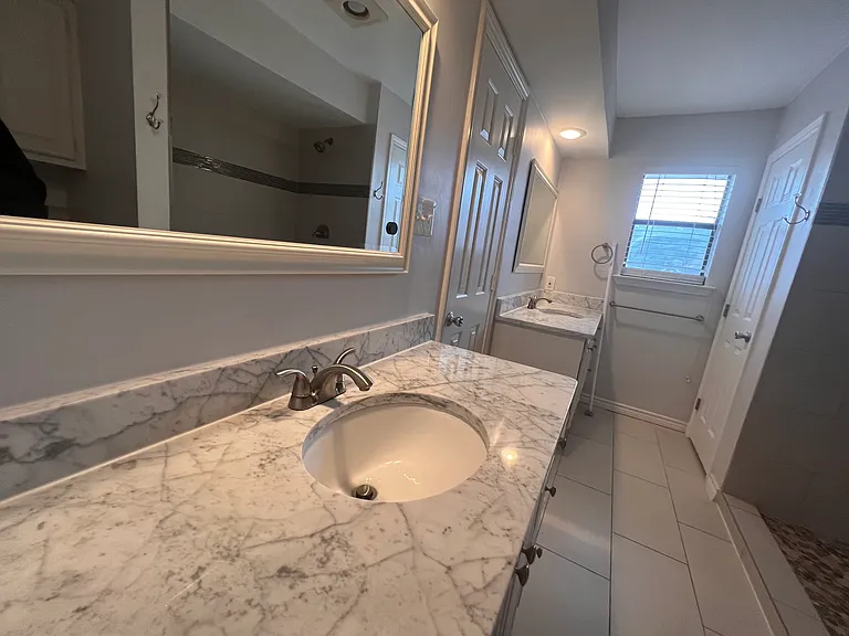 6509 Preston Rd #1 — Photo 11