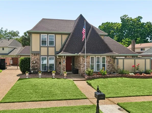 77 Yellowstone Dr, New Orleans, LA 70131