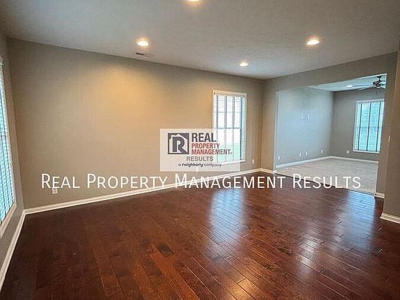 2nd image of 3175 Sandstone Ct