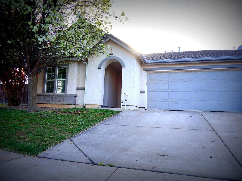 2nd image of 9524 Waterman Ave