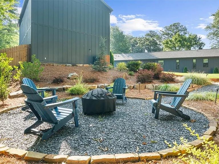 1871 Dyer Cir — Photo 46