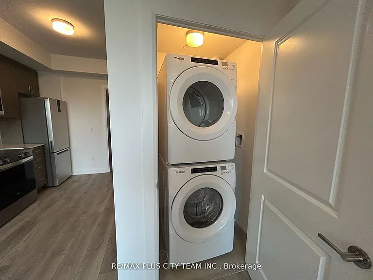 3240 William Coltson Ave #506 — Photo 10