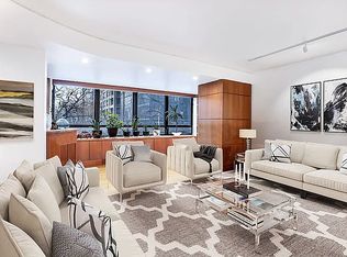240 E 47th St #2CD, New York, NY 10017