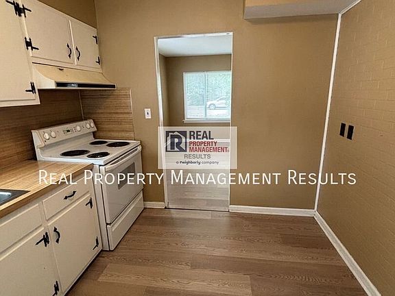 5th image of 1401 S Ruston Ave