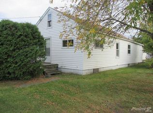 315 13th St, International Falls, MN 56649