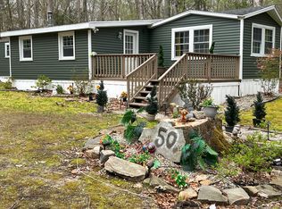 50 Evergreen Park, Clinton, CT 06413