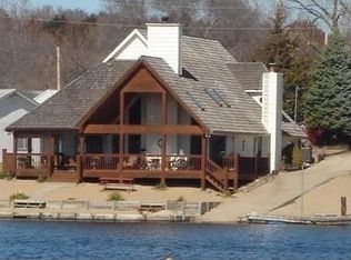 17318 Yucca Cir, Bellevue, NE 68123