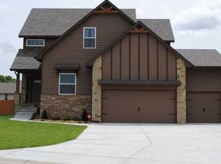 301 W Lavern Ln, Garden Plain, KS 67050