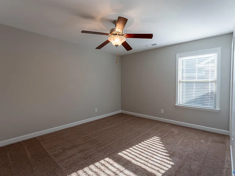 15223 Lakeside Trl — Photo 29