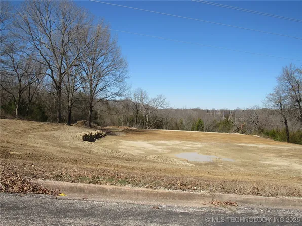 1727 Kerr Research Dr, Ada, OK 74820