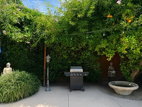 22612 Califa St #1 — Photo 7