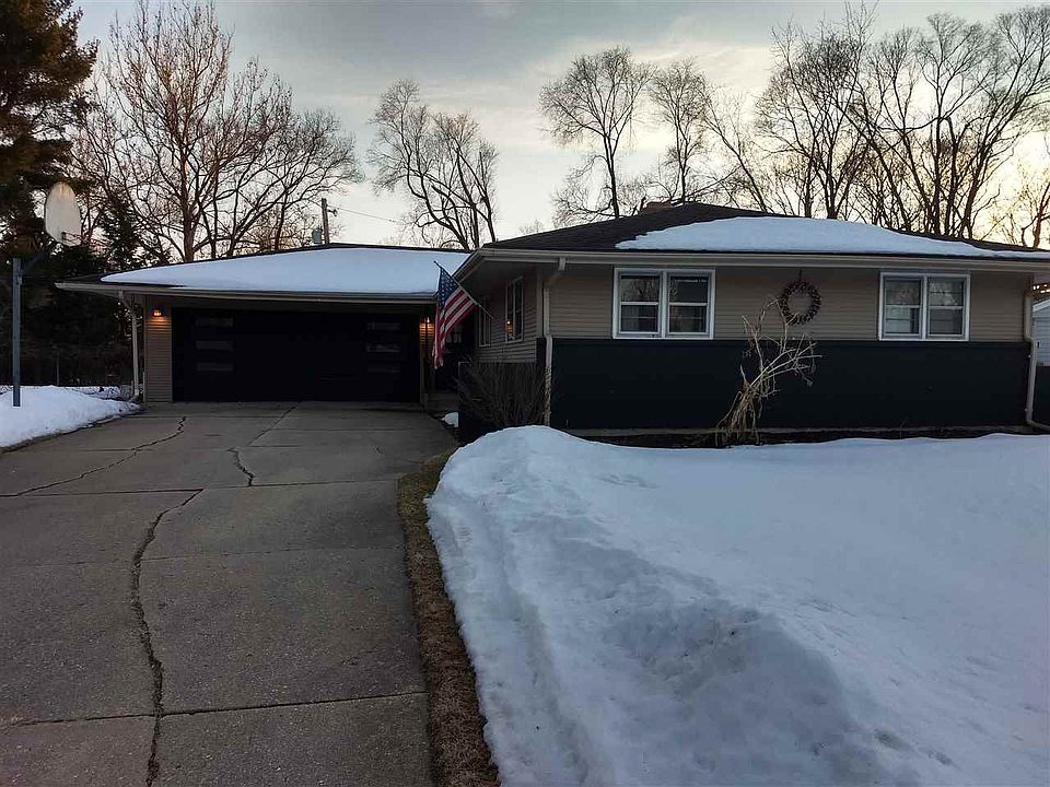 1st image of 1904 Hollyhock Dr