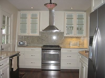 Counter lights, vented gas