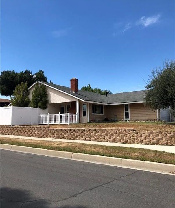 1st image of 15704 Deodar Ln