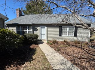 2 Runnymede Ln #2, Madison, CT 06443