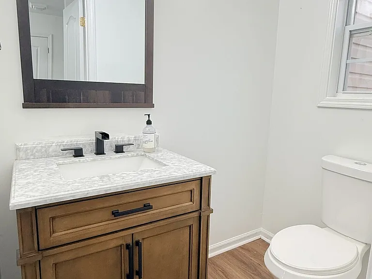 3395 Woodlake Ln — Photo 19
