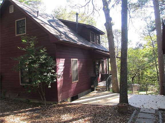 2nd image of 14 Forest Ln