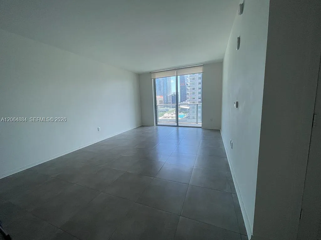 1100 Millecento Residence — Photo 3