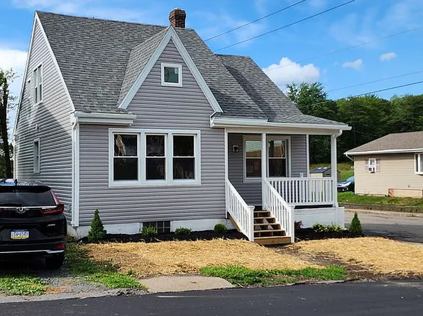 459 Samuels Ave, Hazleton, PA 18201