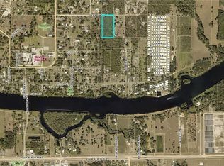 21780 Claytor Rd, Alva, FL 33920