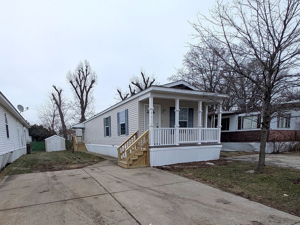 1st image of 881 Victory Ln #881V
