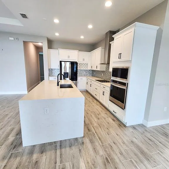 18435 Mowry Ct — Photo 4