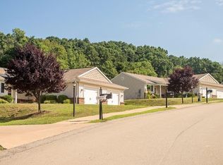 662 Cedar Ridge Dr, Apollo, PA 15613