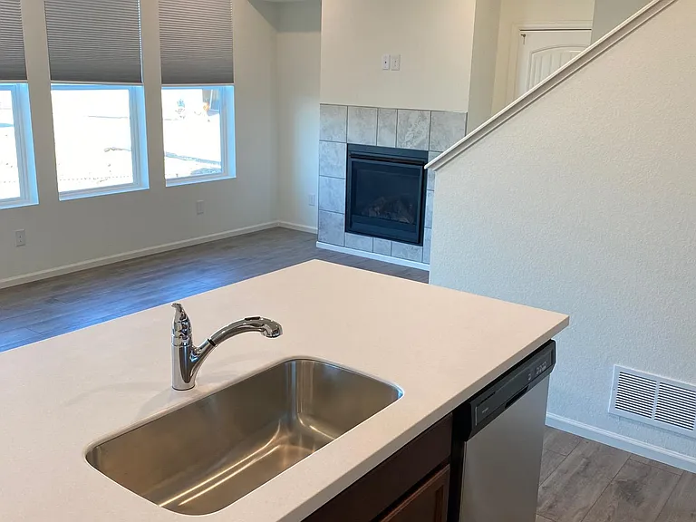 16557 Umatilla Pl — Photo 5