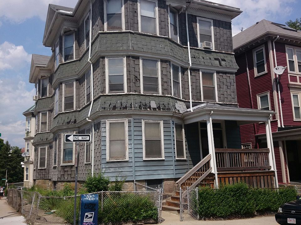 2nd image of 77 Hillside St #1