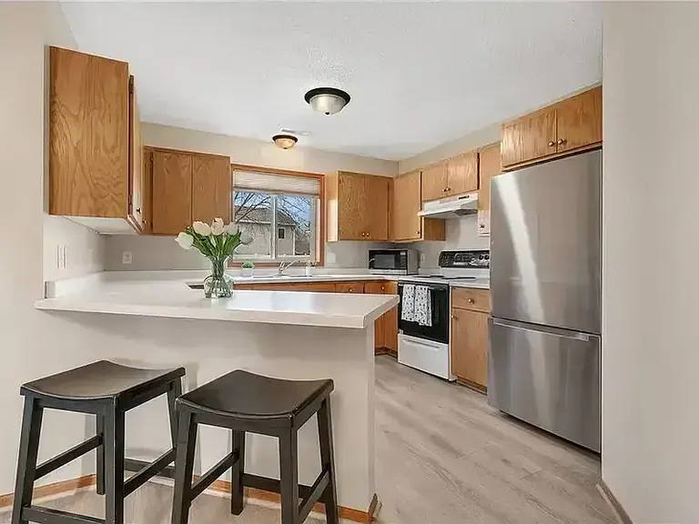 939 Cypress Rd #27 — Photo 4
