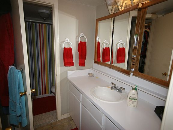 4th image of 15888 SW 95th Ave APT 206