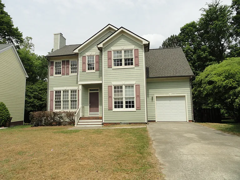 106 Mint Hill Dr — Photo 1