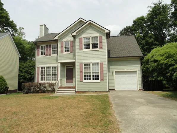 106 Mint Hill Dr, Cary, NC 27519