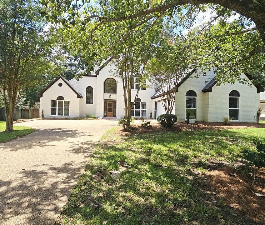 1st image of 609 Kinsington Ct